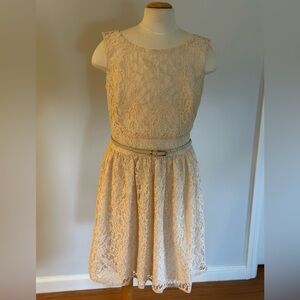 LOFT Cream Lace with Silver Lame Size 6 Dress w/ Cream Lining w/ Cream Belt NWOT